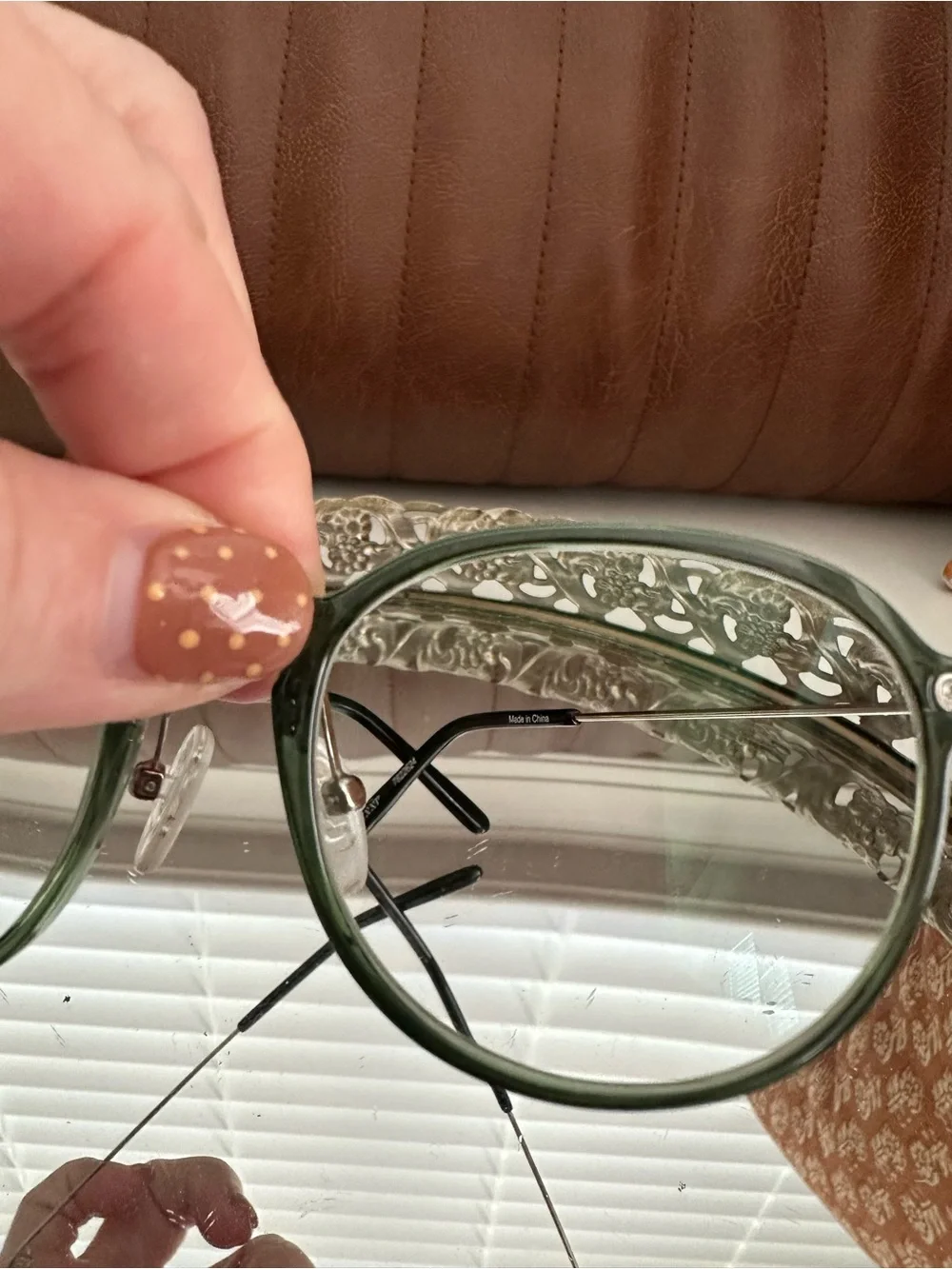 Vintage-Inspired Green Round Frame Glasses for Women
